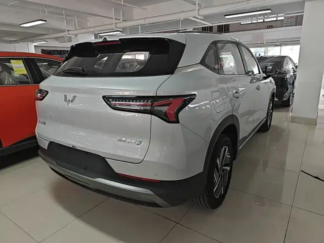 Wuling Starlight S — Фото автомобиля 6