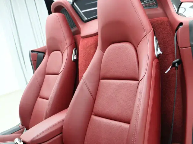 Porsche 718 — Фото автомобиля 4