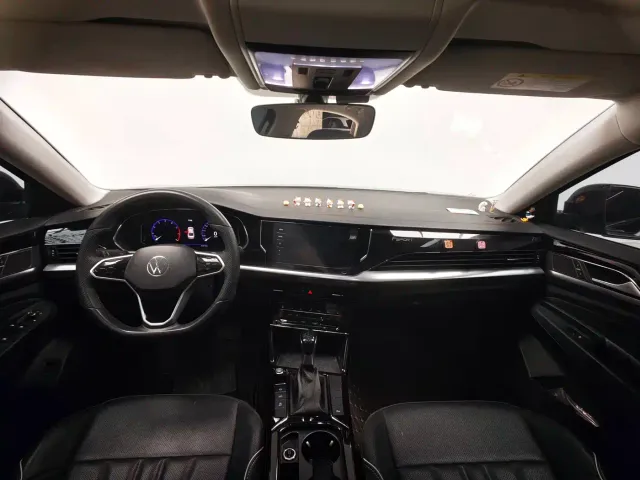 Volkswagen Passat — Фото автомобиля 18