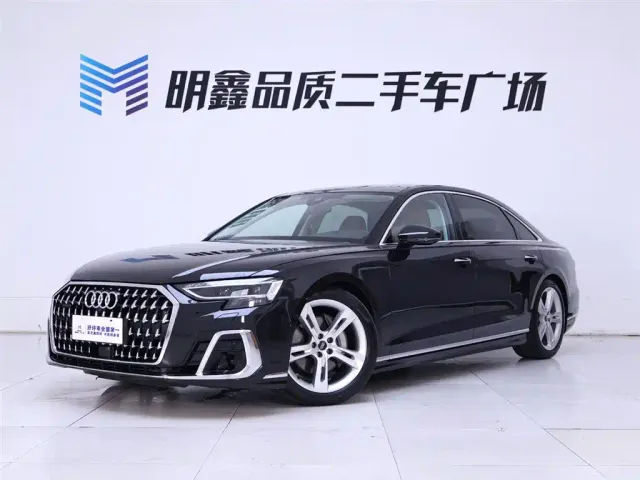 Audi A8 — Фото автомобиля 2