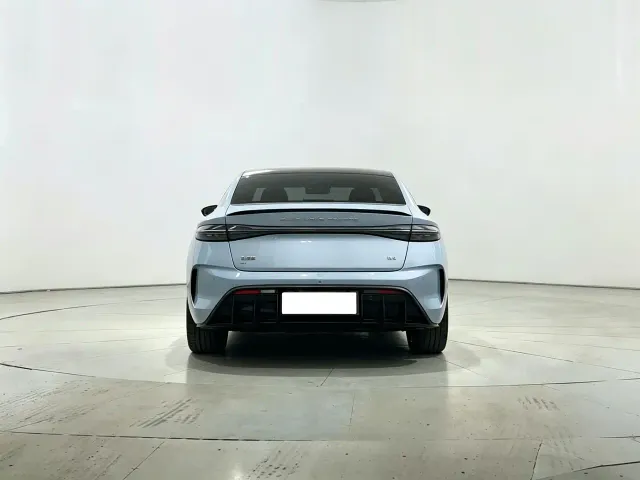 BYD Seal — Фото автомобиля 8