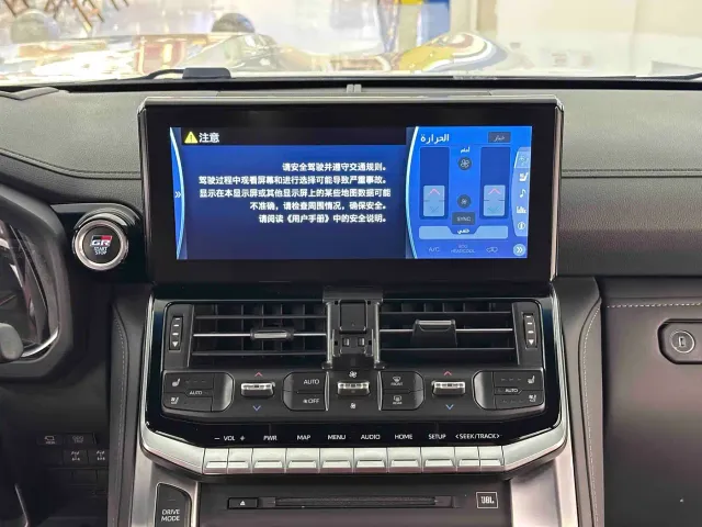 Toyota Land Cruiser — Фото автомобиля 18