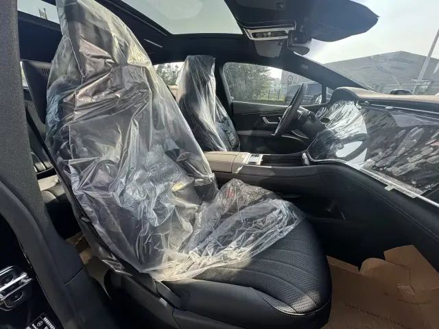 Mercedes-Benz EQS — Фото автомобиля 16