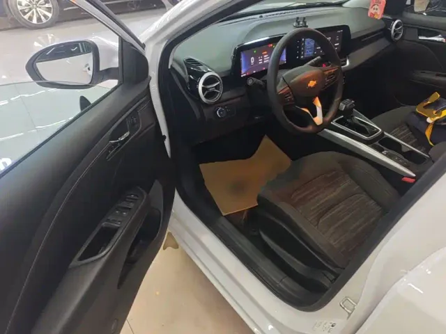 Chevrolet Monza — Фото автомобиля 15