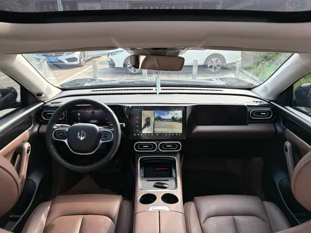 Leapmotor C11 — Фото автомобиля 7