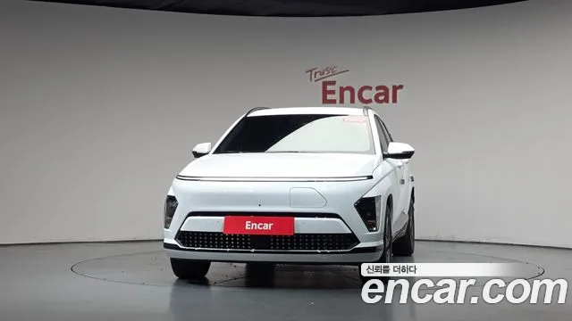 Hyundai Kona SX2 — Фото автомобиля 3