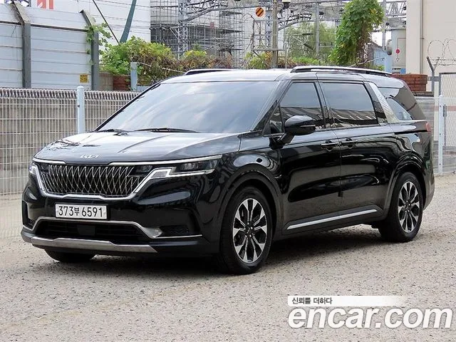 Kia Carnival 4th Gen — Фото автомобиля 2