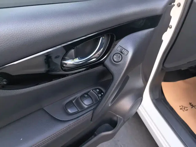 Nissan Qashqai — Фото автомобиля 7
