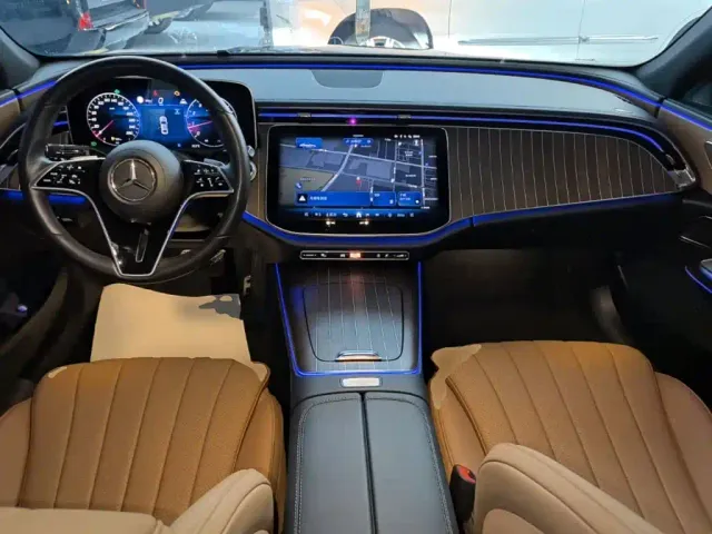 Mercedes-Benz E-Class — Фото автомобиля 9