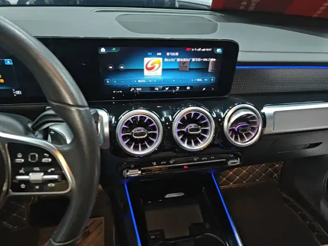Mercedes-Benz GLB-Class — Фото автомобиля 12