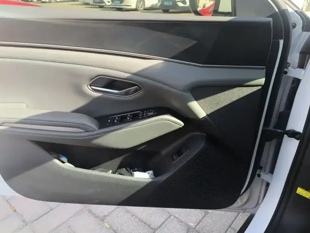 BYD Qin PLUS 2023 Champion Edition DM-i 120KM Excellence — Фото автомобиля 7
