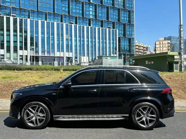 Mercedes-Benz GLE-Class AMG — Фото автомобиля 26