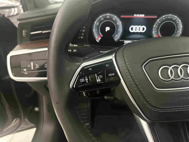 Audi A6L — Фото автомобиля 8