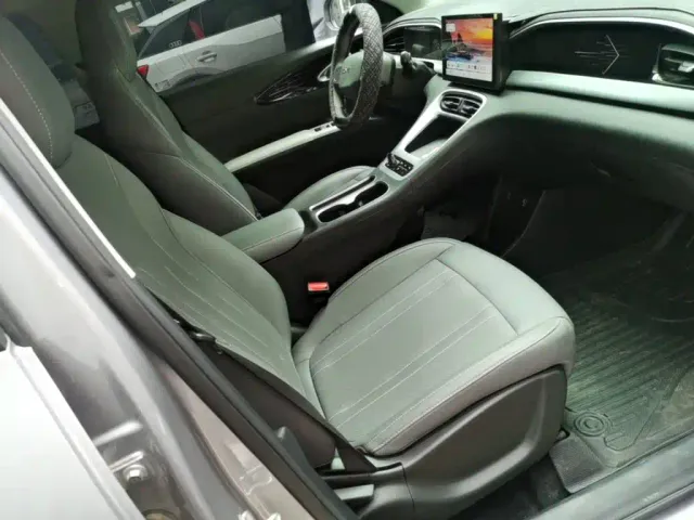 Geely Starry Wish — Фото автомобиля 24