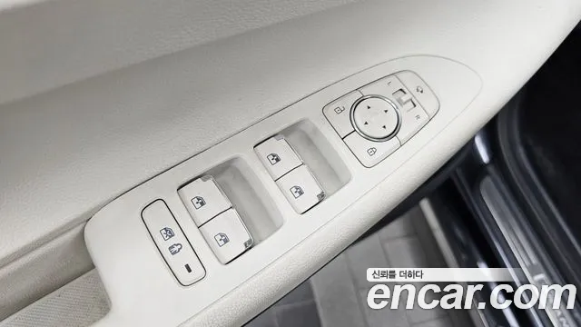 Hyundai Grandeur — Фото автомобиля 24