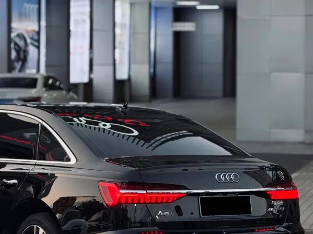 Audi A6L — Фото автомобиля 20