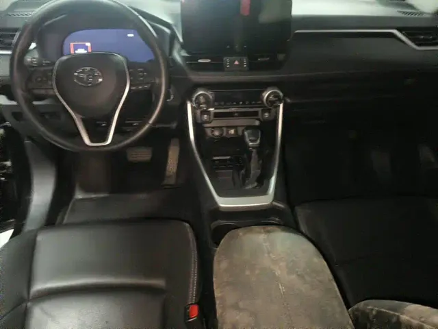 Toyota Wildlander — Фото автомобиля 12