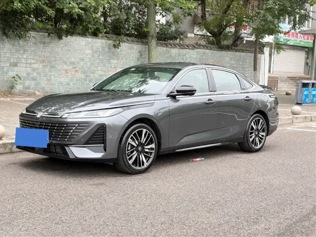 Фотография автомобиля — Changan Eado
