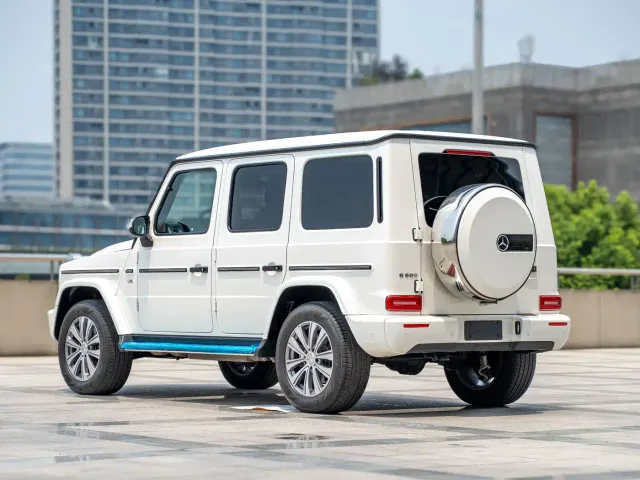 Mercedes-Benz G-Class — Фото автомобиля 4