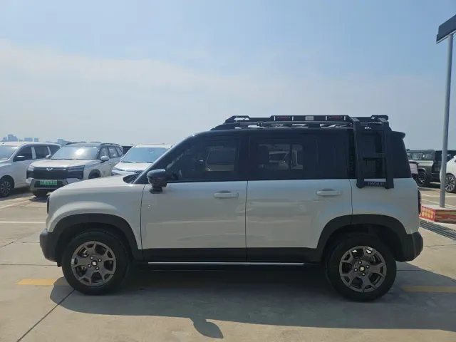 Baojun Yep Plus — Фото автомобиля 3