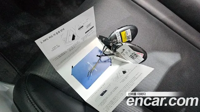 Hyundai Grandeur Grandeur (GN7) 3.5 Бензин 2WD — Фото автомобиля 28