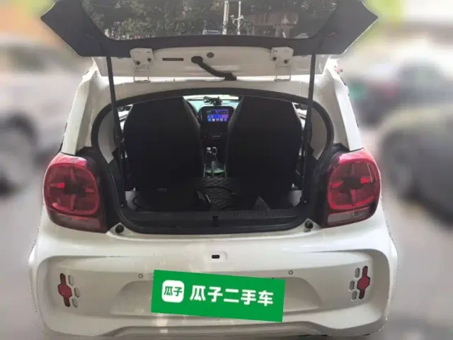 Roewe Clever — Фото автомобиля 15