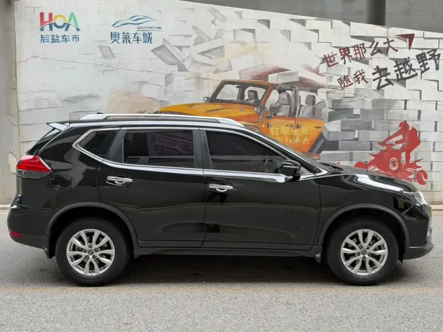 Nissan X-Trail — Фото автомобиля 7
