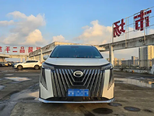 GAC Trumpchi M8 — Фото автомобиля 2