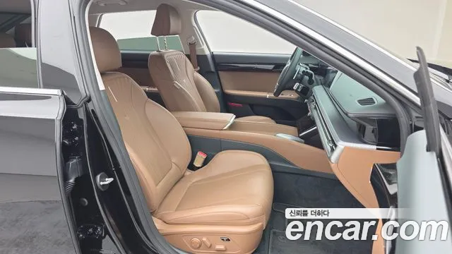 Hyundai Grandeur GN7 — Фото автомобиля 11