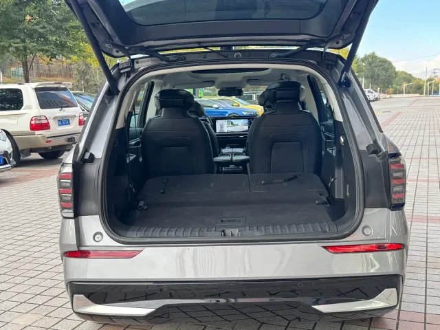 Ford Edge — Фото автомобиля 15