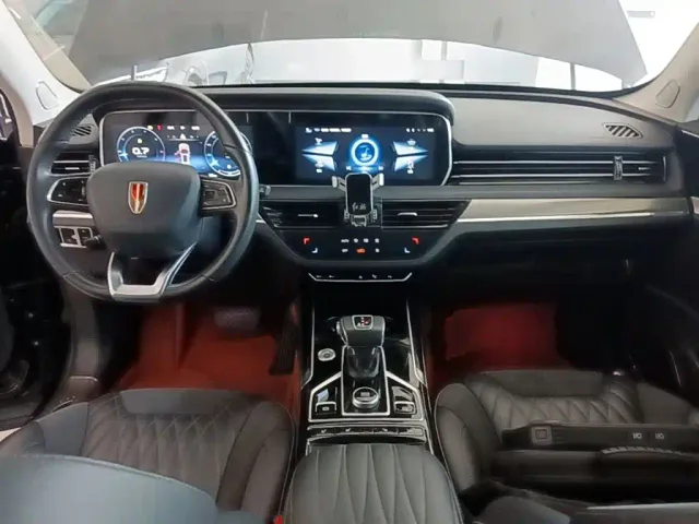 Hongqi HS5 — Фото автомобиля 9