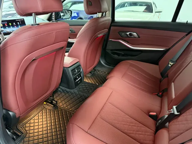 BMW 3 Series — Фото автомобиля 11