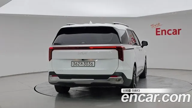 Kia Carnival 4th Gen — Фото автомобиля 4