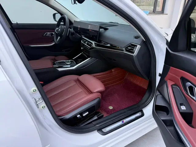 BMW 3 Series — Фото автомобиля 9