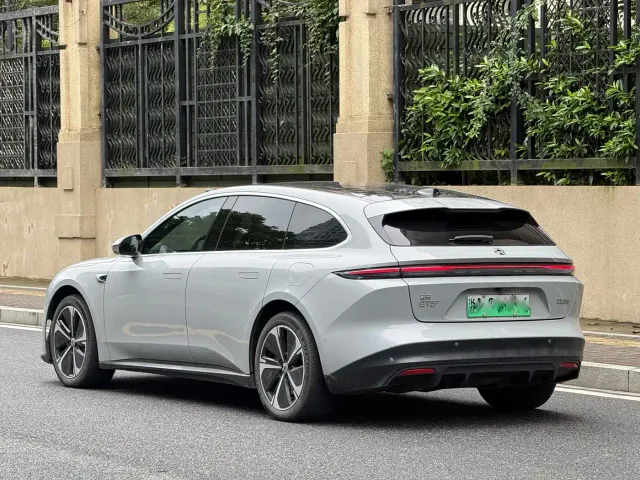 Nio ET5 Touring — Фото автомобиля 3