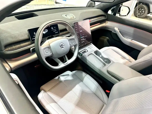 Nio EC6 — Фото автомобиля 11