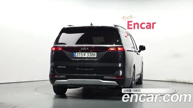Kia Canival Carnival 4 поколение Бензин 9 мест Prestige — Фото автомобиля 4