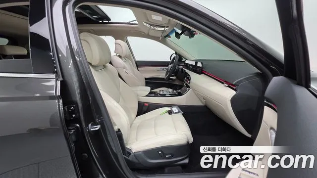 Genesis GV70 2.5T Бензин AWD — Фото автомобиля 10