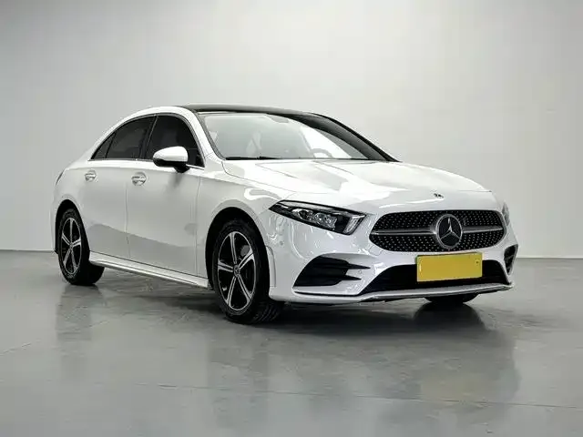 Mercedes-Benz A-Class — Фото автомобиля 3