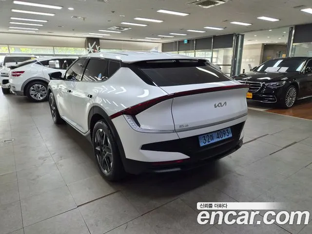 Kia EV6 New — Фото автомобиля 2
