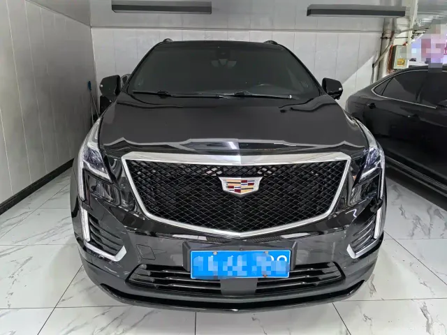 Cadillac XT5 — Фото автомобиля 2