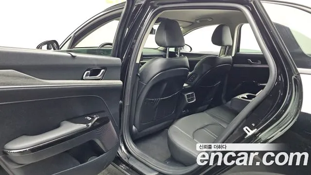 Kia K5 Noblesse — Фото автомобиля 8