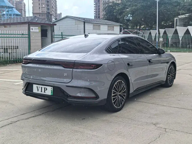 BYD Han — Фото автомобиля 7