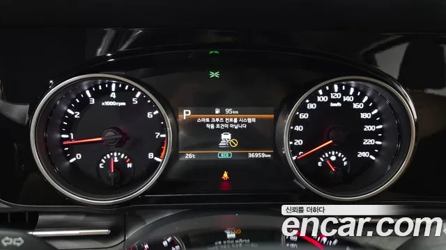 Kia Canival Carnival 4 поколение Бензин 9 мест Noblesse — Фото автомобиля 8