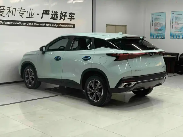 Chery Omoda 5 — Фото автомобиля 6