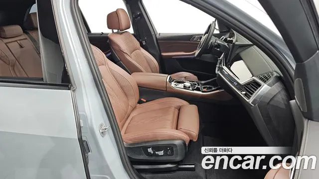 BMW X5 xDrive 40i M Sport — Фото автомобиля 21