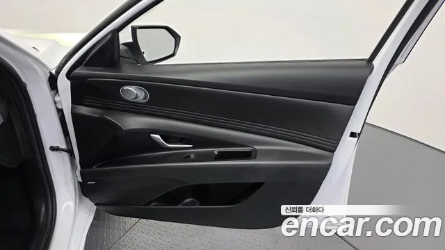 Hyundai Avante — Фото автомобиля 14