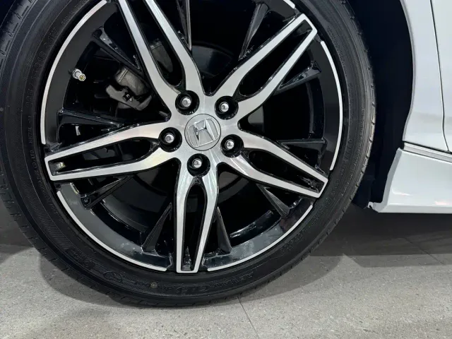 Honda Accord — Фото автомобиля 15