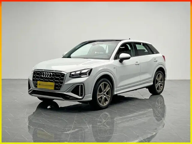 Фотография автомобиля — Audi Q2L