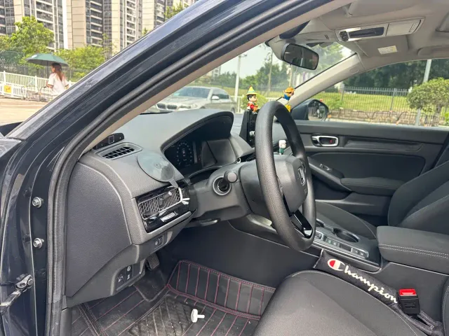 Honda Civic — Фото автомобиля 10